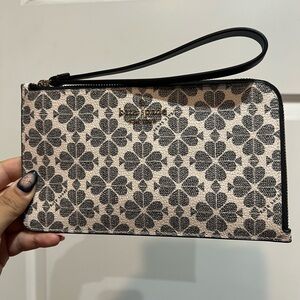 Kate Spade Black and Cream Floral Wristlet